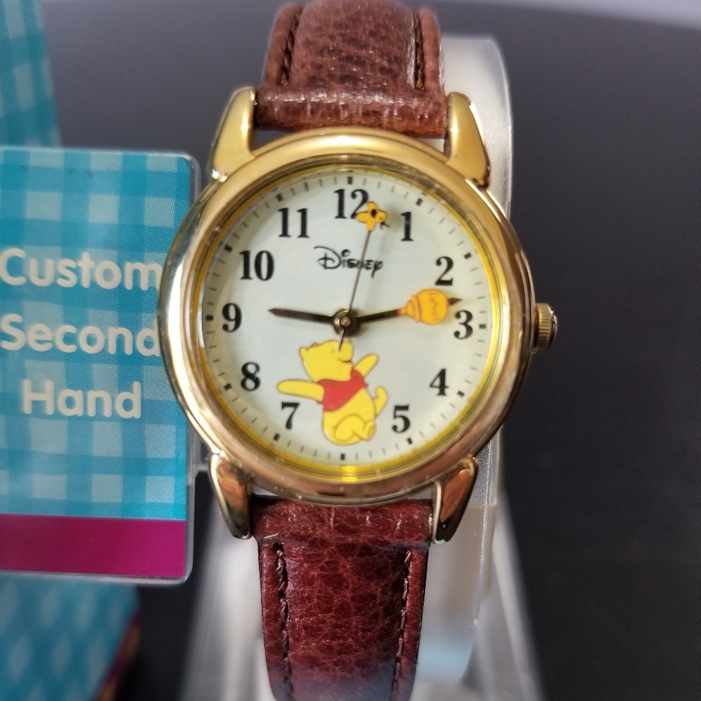 New Disney Winnie the Phooh Wristwatch MU0116